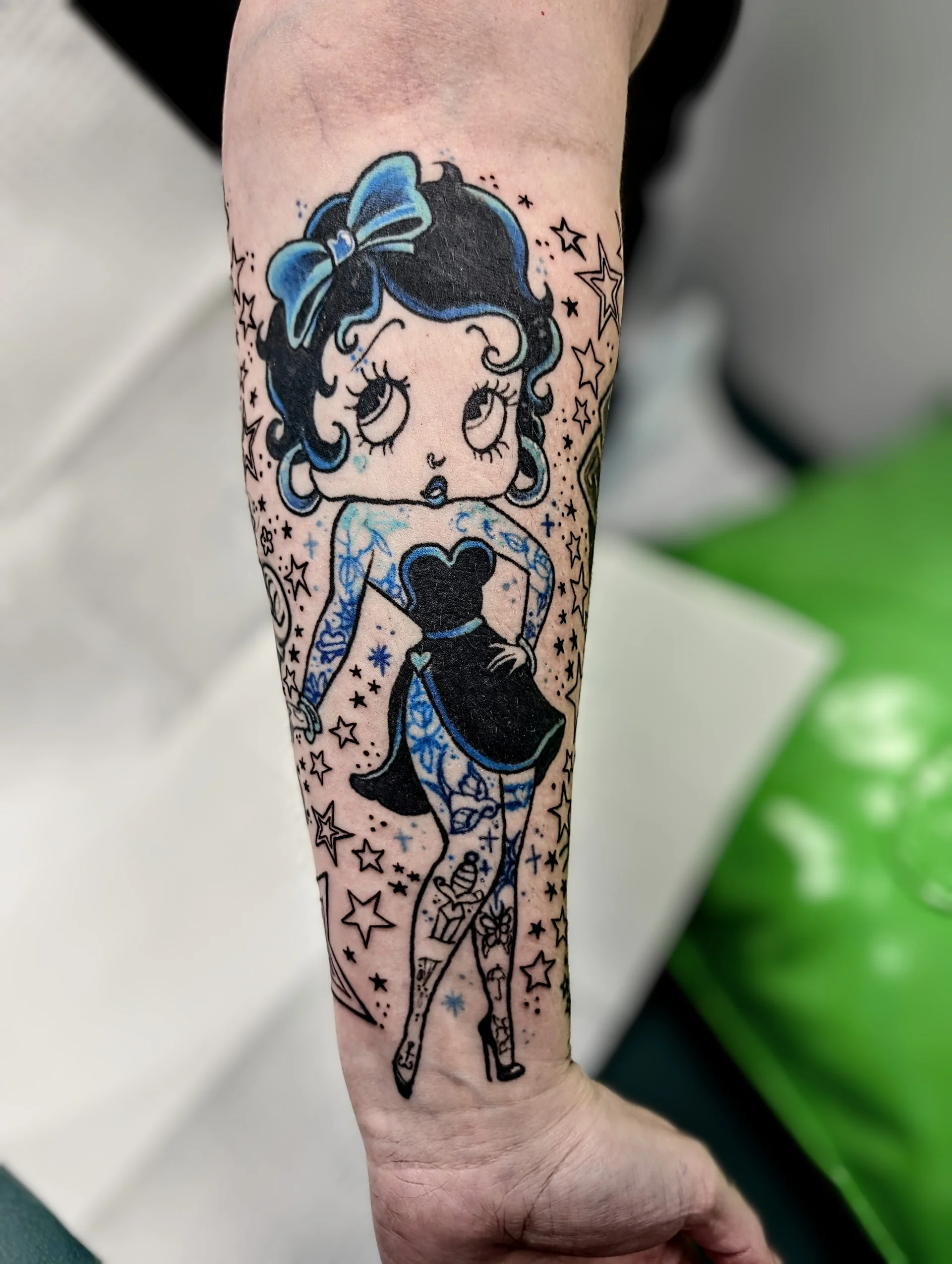 Betty Boop Pinup Stars - illustrative tattoo by Saskatoon tattoo artist