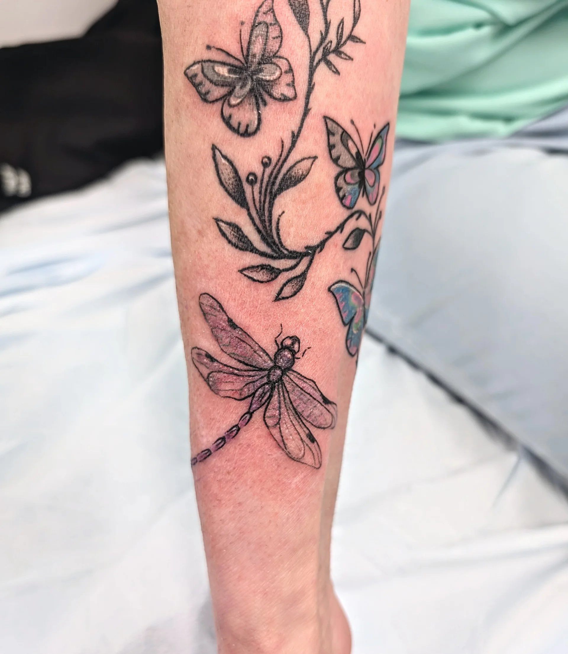 Butterfly Dragonfly Vine Linework - illustrative tattoo by Saskatoon tattoo artist